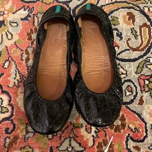 Black Crocodile Print Tieks